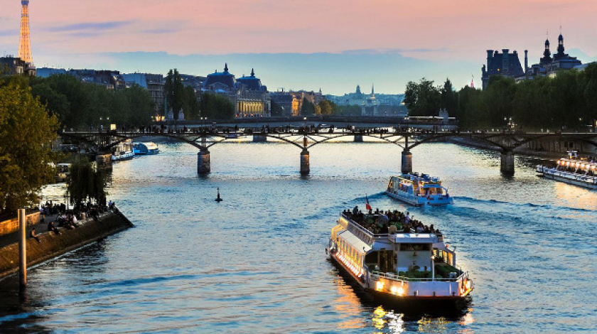 Sightseeing seine cruise in Paris - Bateau mouche | Vedettes du 